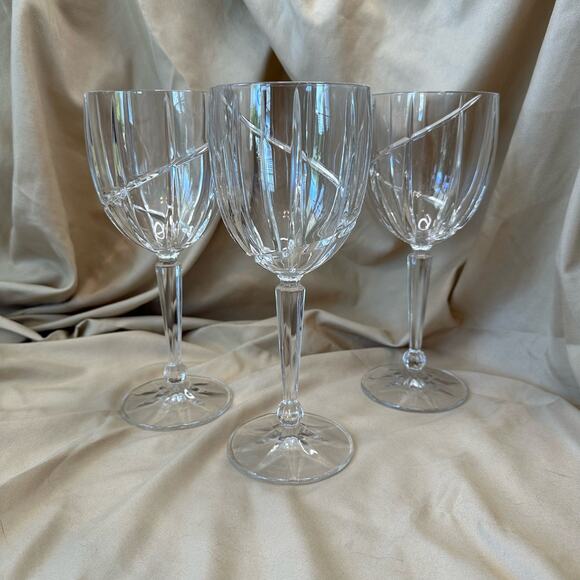 Vintage Uptrend By Mikasa Water Goblets Wine Glasses Stemware set/3 + one Free - Picture 2 of 7